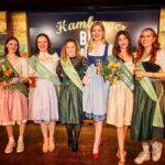 Die Hamburger Bierköniginnen und Bierprinzessin Lucie (2.v.l.)