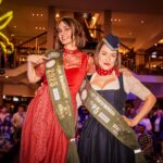 Freuten sich - Die Hamburger Bierkönigin Franziska und Hamburger Bierprinzessin Carina