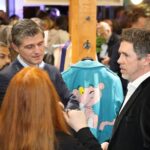M. Panusch im Gespräch mit Verleger Julien Backaus
